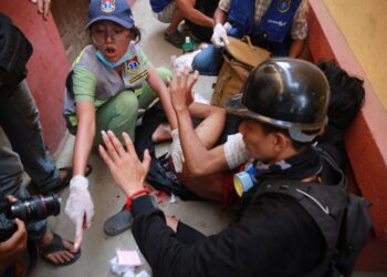 Five killed after police launch deadly crackdown on Mandalay sit-in