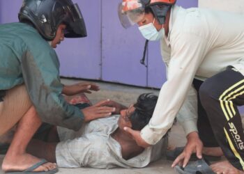 ဖေဖော်ဝါရီ အာဏာသိမ်းအနှစ်ချုပ်