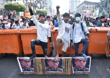 Police drove a car into a crowd