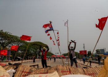 ‘I never thought gangsters cried’: Hlaing Tharyar locals shaken but defiant