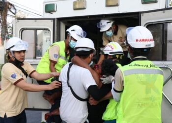Security forces raid Free Funeral Service Society office in Yangon (Mar 4)