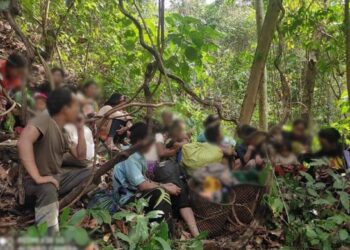 Junta cuts off water and food supplies to rebel town of Mindat