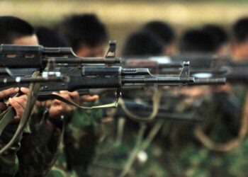 With tales of torture, campaign seeks to divide armed resistance