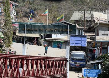 Thousands flee Thantlang, Chin State after clashes with junta troops