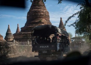 စီးပွါးရေး ဆူဆိုက်ဒ်လုပ်ခြင်းနဲ့ ရွေးချယ်စရာပေါတဲ့တော်လှန်ရေးခရီး