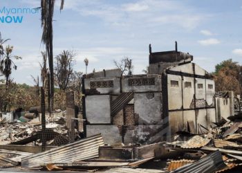 Thousands of villagers flee their homes in Magway Region in anticipation of military terror