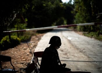 Myanmar airstrikes displace more people along Thai-Myanmar border