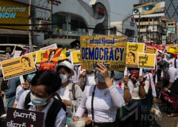 နှစ်ကြိမ် ဖမ်းဆီးခံရပြီး ထောင်တွင်း တိုက်ပွဲဝင်နေသူ အမျိုးသမီး
