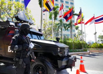 Southeast Asia leaders struggle with Myanmar crisis at summit