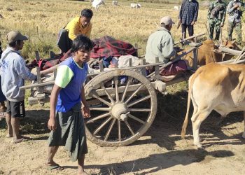 ကောလင်းမှရွာငါးရွာကို စစ်တပ်ဝင်စီး၊ ဒေသခံအချို့ လူမဆန်စွာသတ်ဖြတ်ခံရ