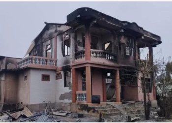 ထီးချိုင့်မှာ ရွာပေါင်း ၂၂ ရွာက အိမ်ခြေ ၁၄၀၀ ကျော် မီးလောင်ဆုံးရှုံးသွားပြီဖြစ်