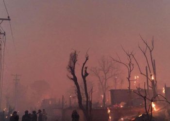 မြောင်မြို့နယ်၊ ပန်းညိုရွာက နေအိမ် ၂၀၀ လောက်မီးရှို့ခံရ