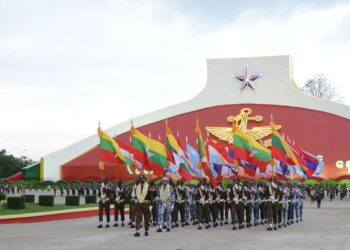 မတ် ၂၇ (တနင်္လာ)