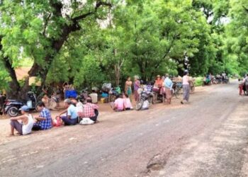 Seikphyu facing shortages as Magway Region town is cut off by regime forces