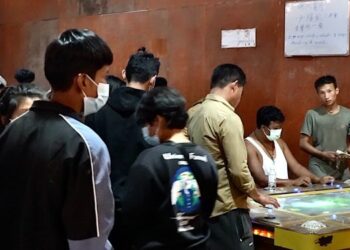 မူဆယ်ရဲတပ်ဖွဲ့ လောင်းကစားဝိုင်းတွေဆီကနေ ကျပ် ၁၀ သိန်းစီ ကောက်ခံ