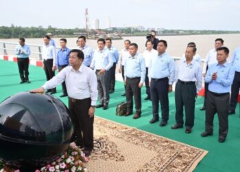 လုပ်ကြံရန် ကြံစည်မှုကြောင့် လုံခြုံရေးတိုးမြှင့်ရန် မင်းအောင်လှိုင် အမိန့်ပေး