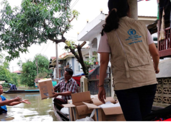 မြန်မာပြည်သူ ၁၃ သန်းကျော် စားနပ်ရိက္ခာ အခက်ကြုံနေရ၊ ကုန်ဈေးနှုန်း ၅၀ ရာခိုင်နှုန်း မြင့်တက်