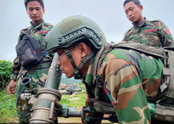 မင်းအောင်လှိုင်ပြန်လာနေပြီ၊ တော်လှန်ရေးအဖွဲ့များ စုပေါင်းခေါင်းဆောင်မှု အမြန်လိုနေ